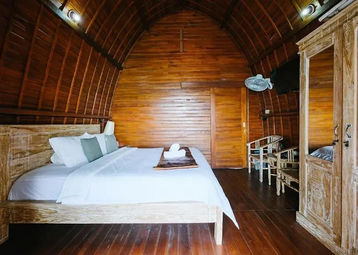Kedisan Lakeview 3* Kintamani