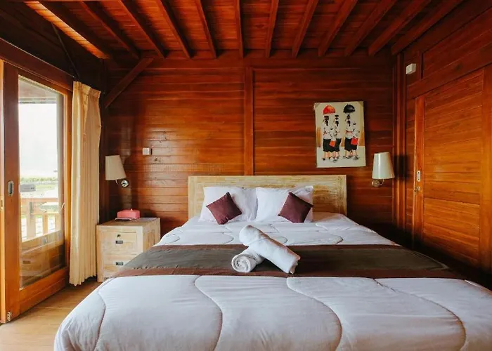 Kedisan Lakeview 3* Kintamani